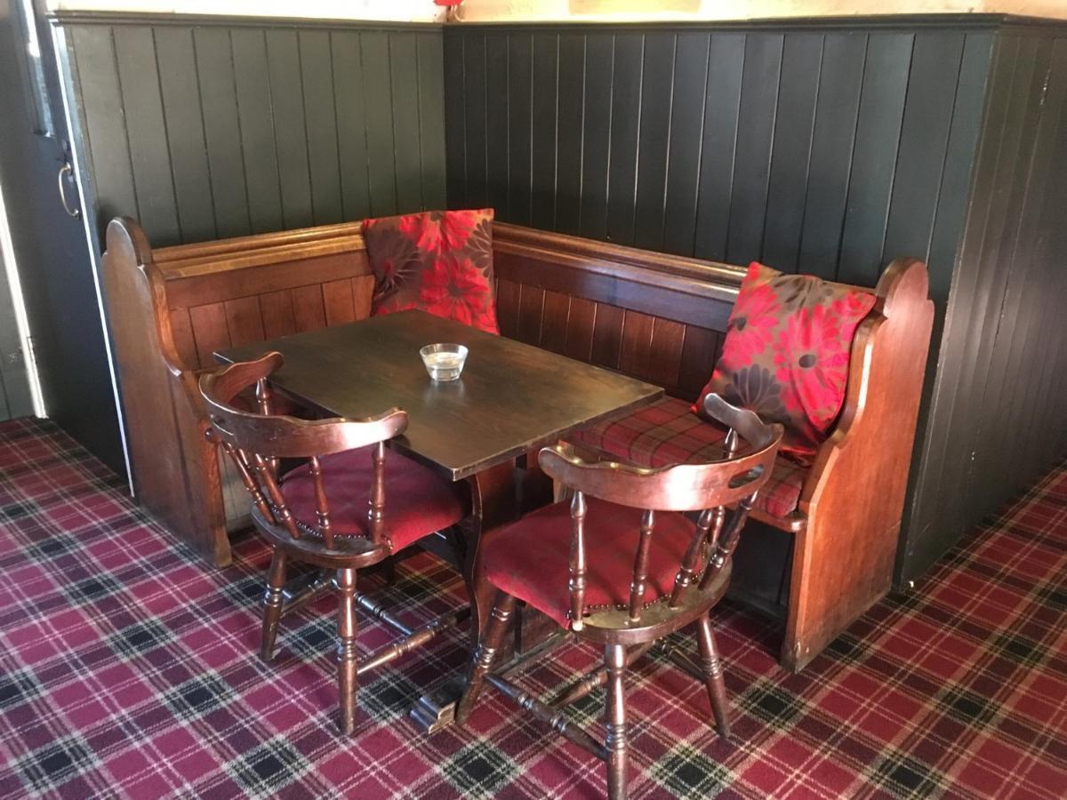 The White Hart Pub And Rooms Cranleigh Buitenkant foto